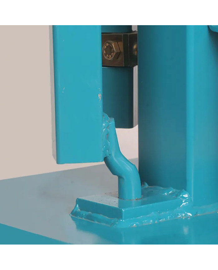 PIASTRA+PERNO INFILARE CANCELLO MM.20